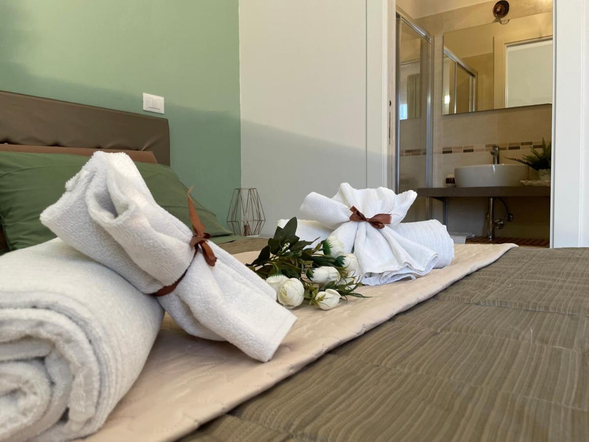 Porta Santa Croce Hotel Florence Exterior photo