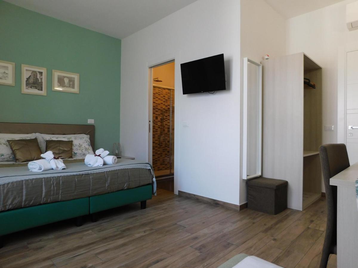 Porta Santa Croce Hotel Florence Exterior photo