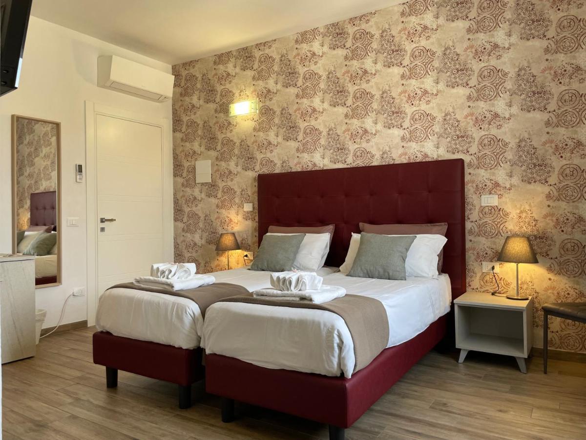 Porta Santa Croce Hotel Florence Exterior photo