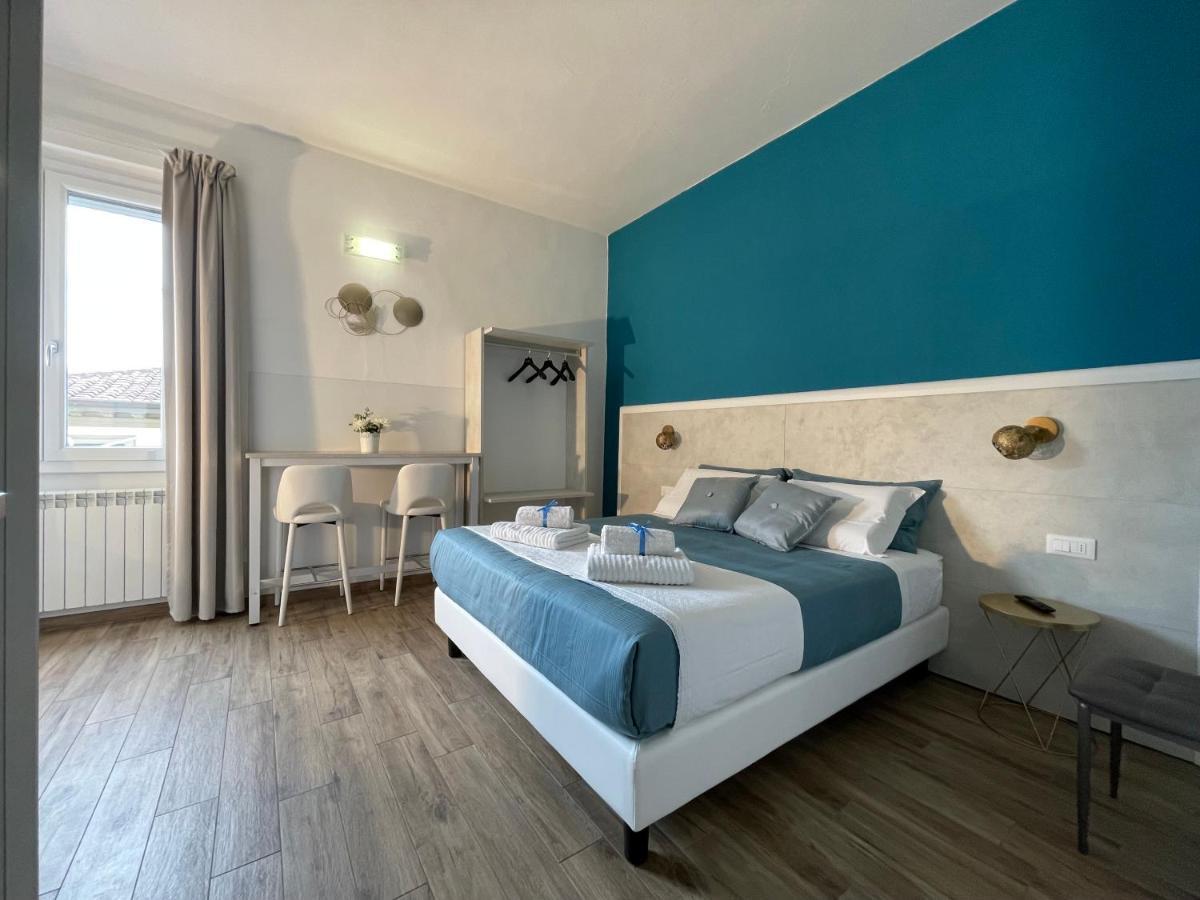 Porta Santa Croce Hotel Florence Exterior photo