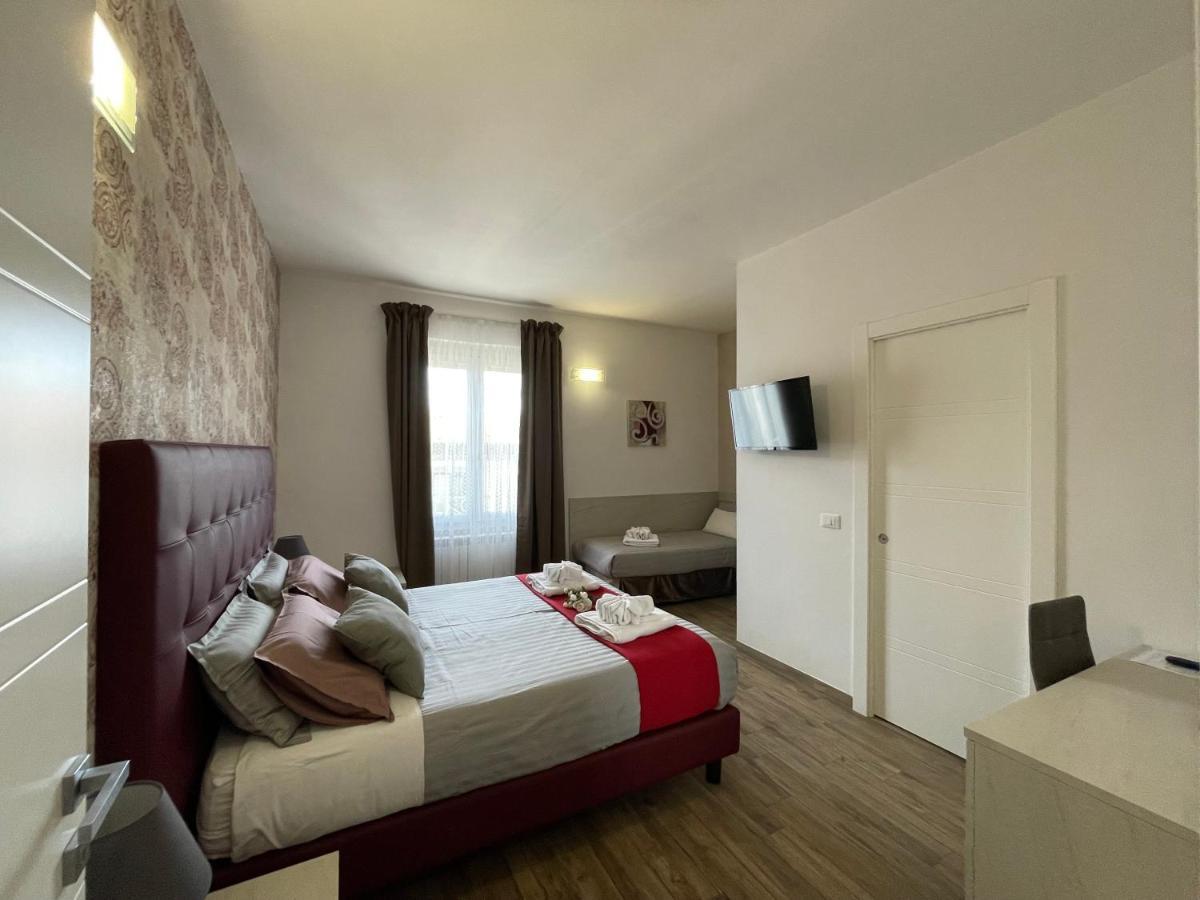 Porta Santa Croce Hotel Florence Exterior photo